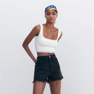 Zara hi-rise ripped black denim shorts